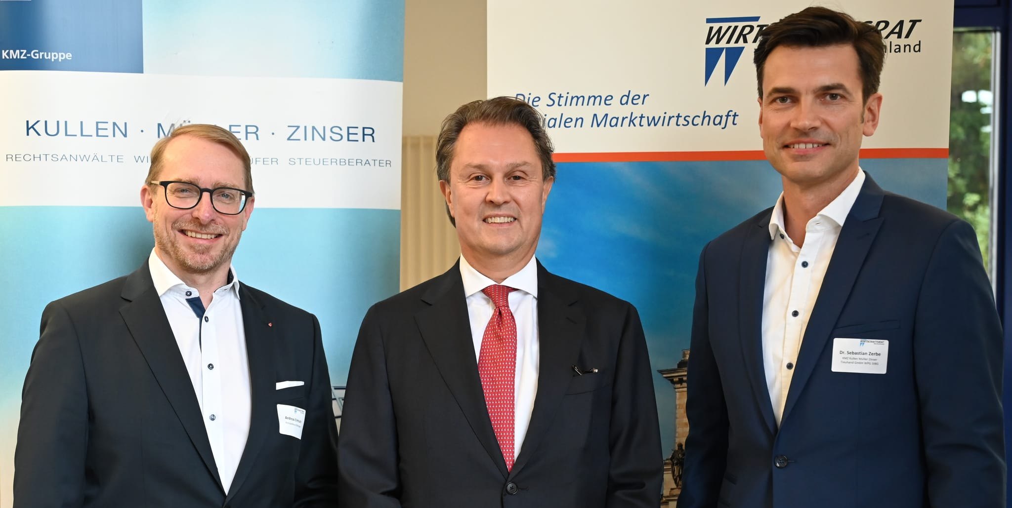 Andreas Ermisch von der Kreissparkasse (von links), Dr. Alexander Sommer als Sprecher des Wirtschaftsrats Sektion Böblingen/Sindelfingen/Leonberg sowie der Steuerberater und Wirtschaftsprüfer Dr. Sebastian Zerbe, beide von der KMZ Treuhand, informierten die Mitglieder des Wirtschaftsrats über die neue EU-Richtlinie, nach der Firmen über ihre Nachhaltigkeits-Aktivitäten berichten müssen.