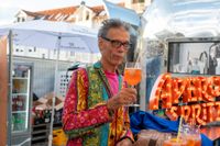 Der Salsa-Abend in Sindelfingen lockte zahlreiche Besucherinnen und Besucher auf die Kleine Mercedesstraße.