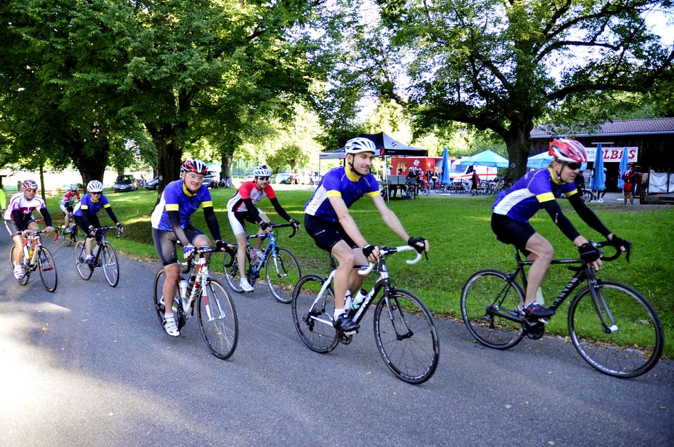Start und Ziel ist bei der Blockhütte am Sportgelände an den Buchen in Magstadt.