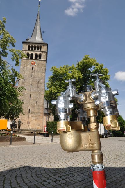 Der Wasseranschluss an der Martinskirche ist bereit.
