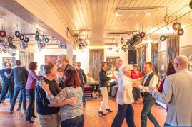 Im Blauen Haus war die Tanzfläche stets gut gefüllt.