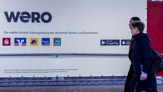 Werbebanner für den Zahlungsdienst Wero, die europäische Alternative zu Paypal.