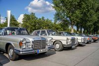 Classic & Coffee im Mecedes-Benz-Kundencenter in Sindelfingen.