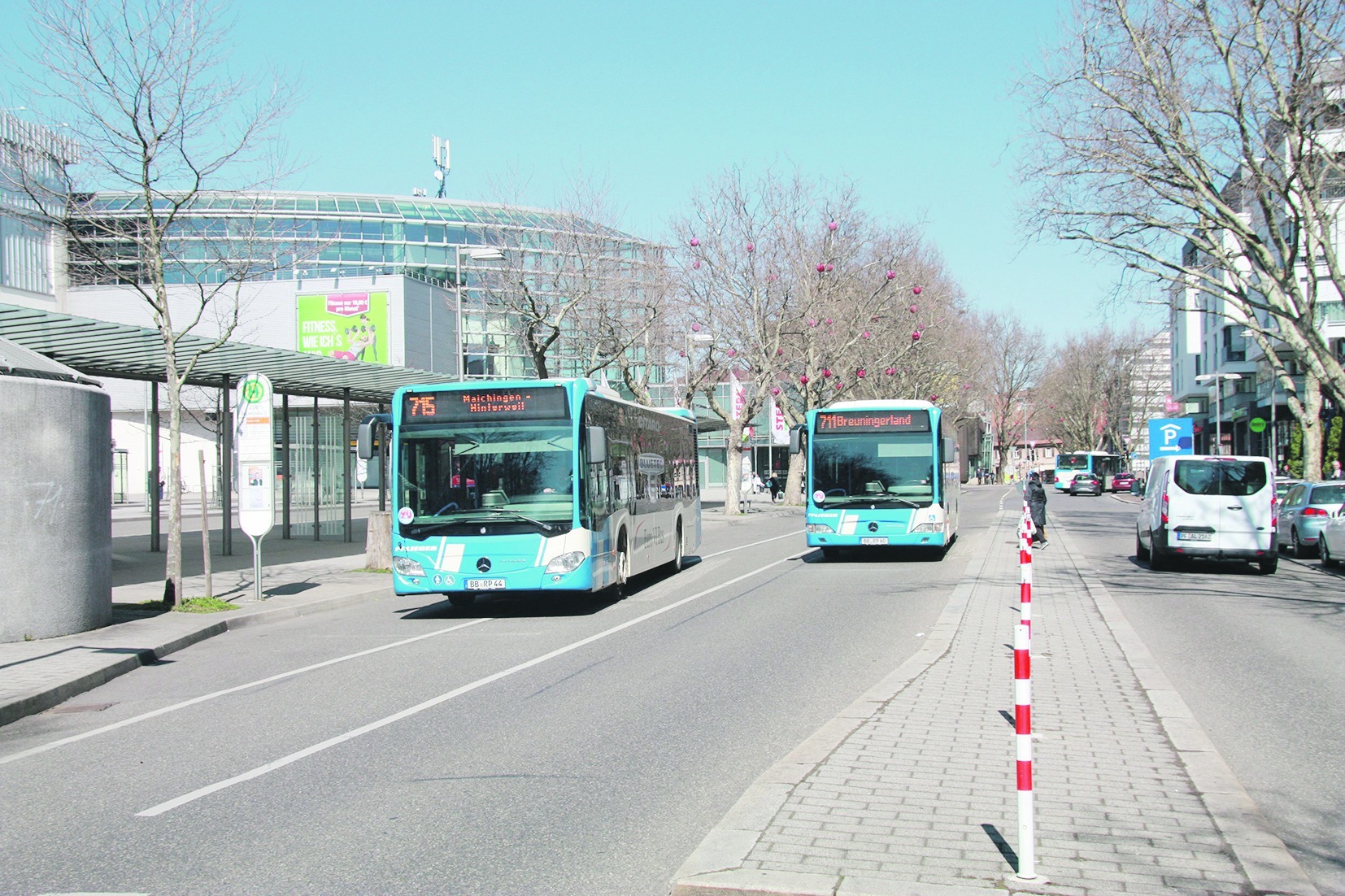 Pflieger-Busse am Sindelfinger Busbahnhof – das wird sich auch nach Dezember 2019 nicht ändern. Bild: Jung/A