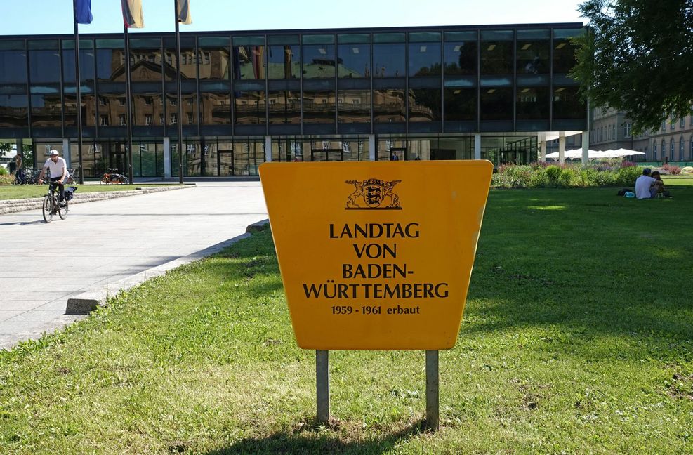 Im Landtag von Baden-Württemberg wurden Zugangsrechte eingeschränkt.