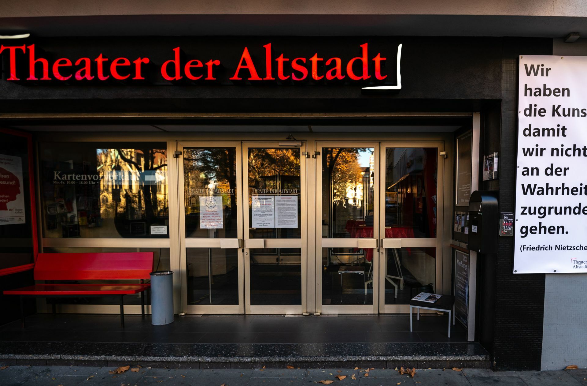Auch im Stuttgarter Theater der Altstadt in der Rotebühlstraße finden seit Wochen keine Vorstellungen mehr statt.  Foto: Lichtgut