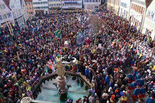 Narrensprung in Weil der Stadt. Bild: Dettenmeyer
