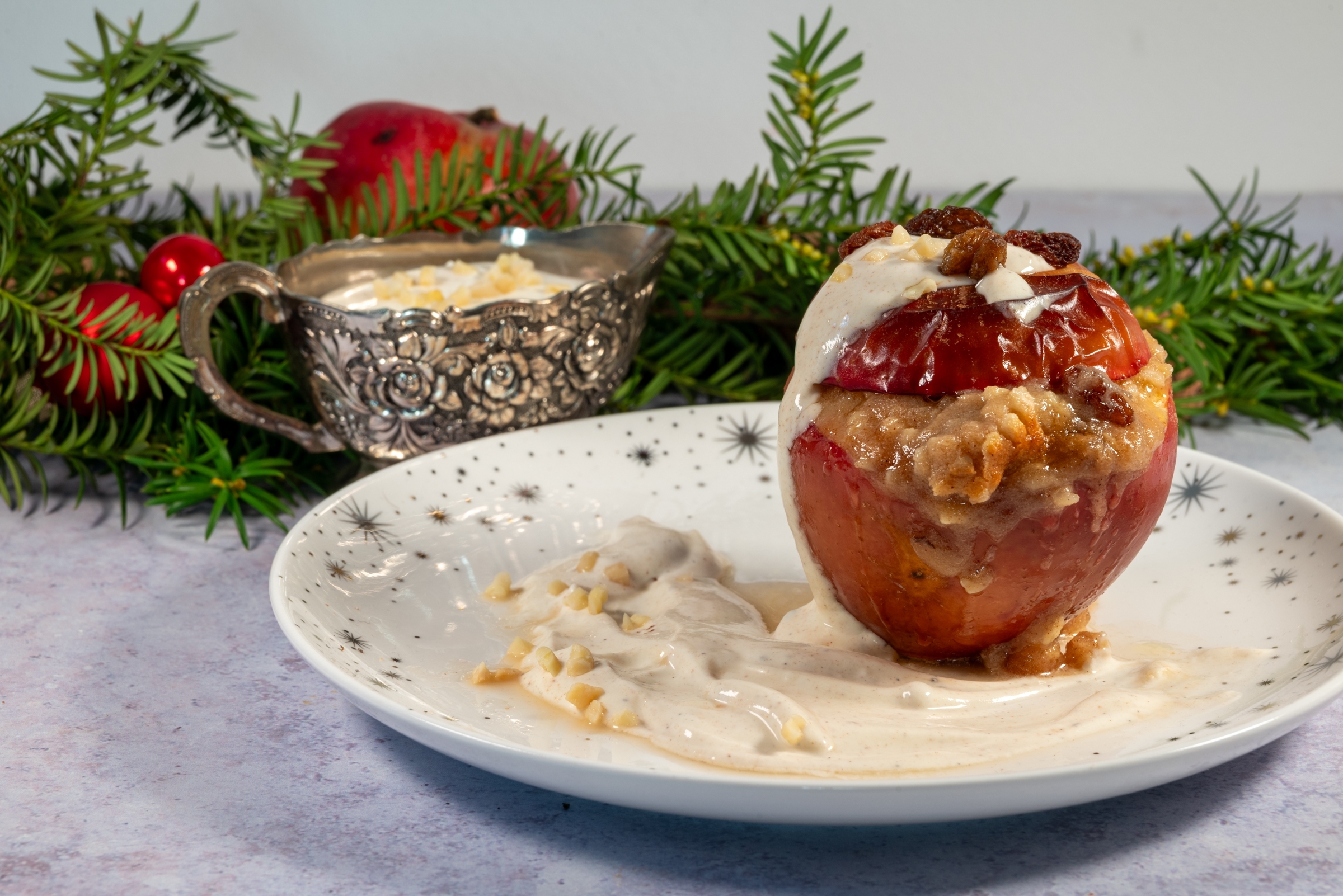 Bratapfel mit Zimtcreme: Hmmmmm.   Bild: Nüßle