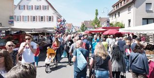 Am Pfingstmontag verwandelt sich der Ortskern von Ehningen in eine große Marktmeile.