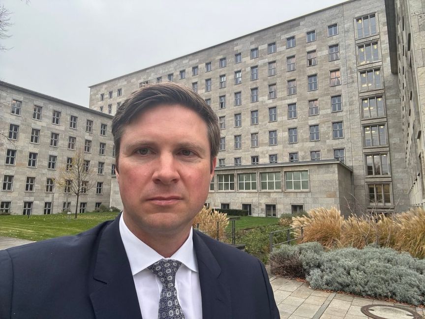 Dr. Florian Toncar an seinem letzten Arbeitstag vor dem Bundesfinanzministerium.
