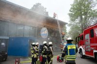 Großes Interesse an der Schauübung der Feuerwehr Schönaich.