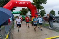 Impressionen von Mittwochabend beim Flugfeldlauf.