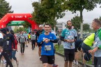 Impressionen von Mittwochabend beim Flugfeldlauf.