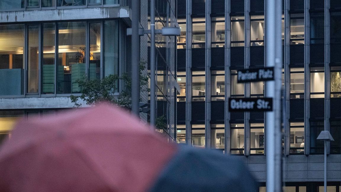 In den kommenden Tagen wird es nass im Südwesten. (Symbolbild)