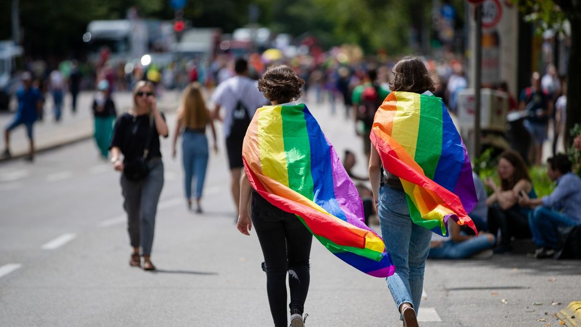 Mehr Hasskriminalität gegen queere Menschen (Symbolbild)