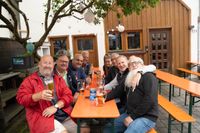Volle Gassen beim Döffinger Vatertagsmarkt