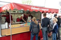 Volle Gassen beim Döffinger Vatertagsmarkt