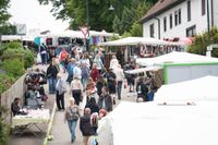 Volle Gassen beim Döffinger Vatertagsmarkt