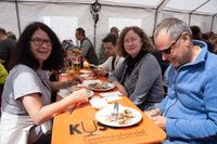 Volle Gassen beim Döffinger Vatertagsmarkt