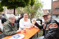 Volle Gassen beim Döffinger Vatertagsmarkt