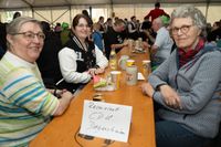 Prima Stimmung beim Dagersheimer Göckelesfest der Feuerwehr-Musikkapelle.