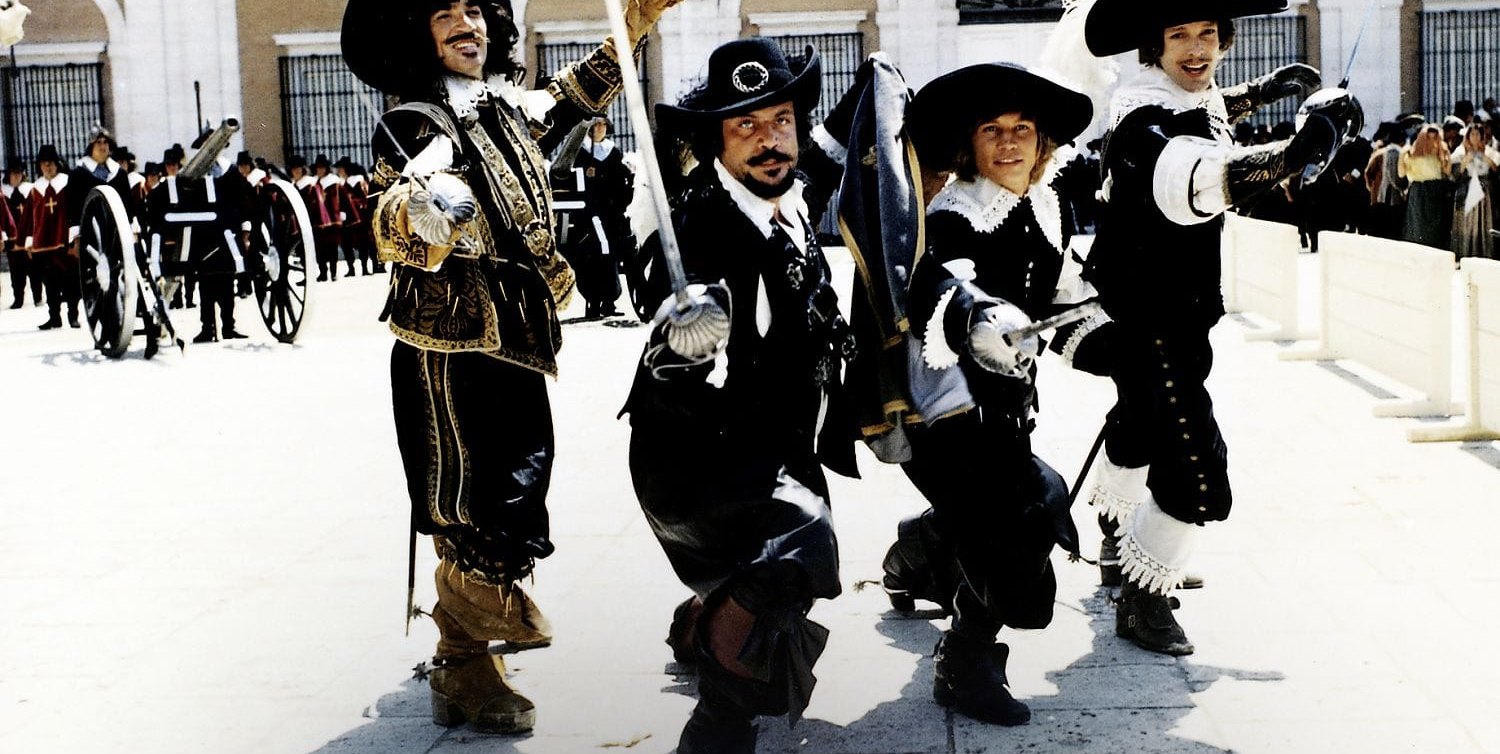 Ha-haa, ho-hoo: „Die drei Musiketiere“. Und D‘Artagnan.
