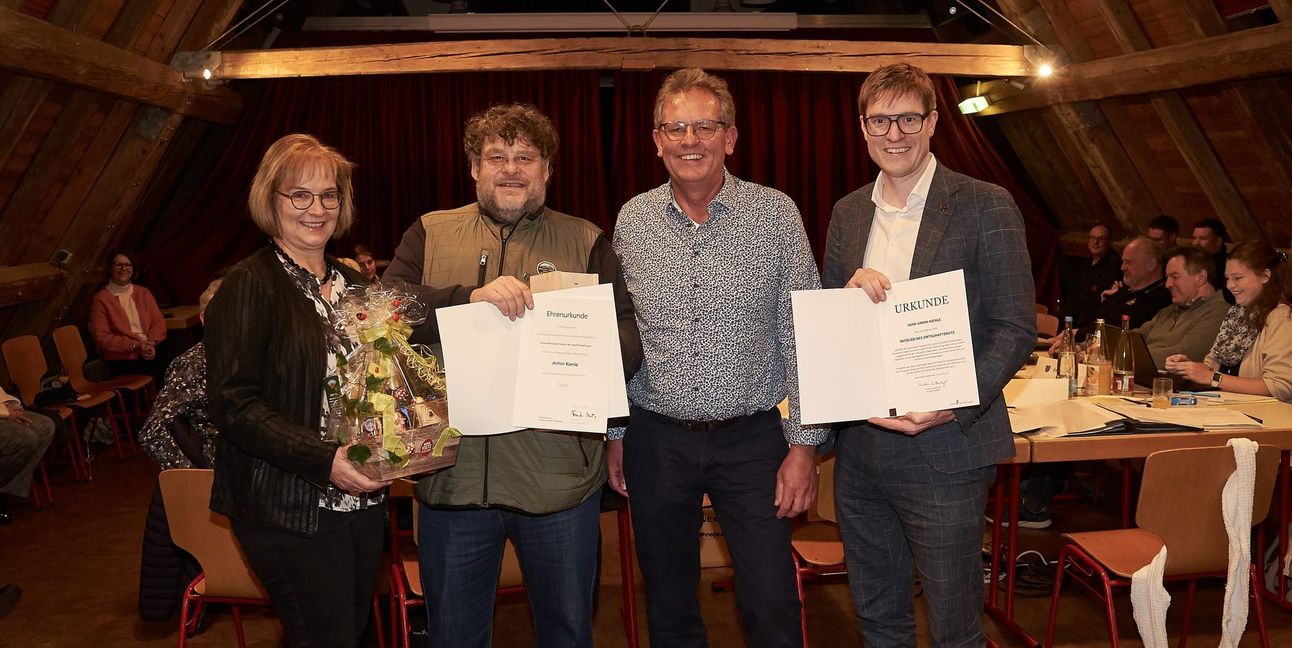 Ortsvorsteherin Heidrund Widmayer, Armin Kienle, Joachim Mager und OB Markus Kleemann (von links).