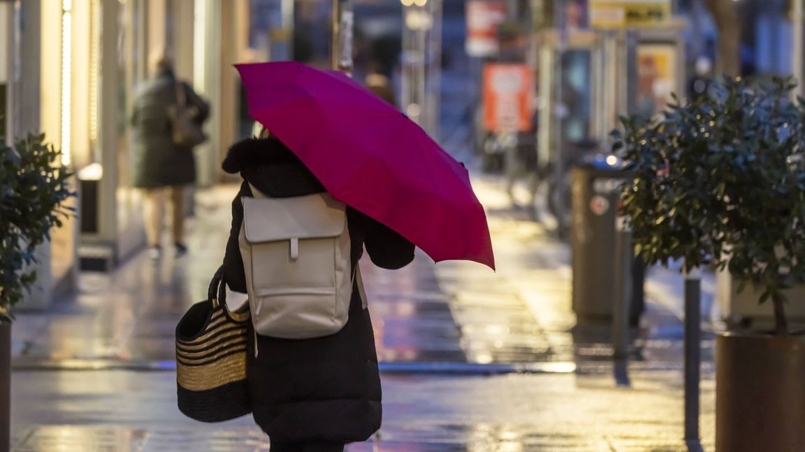 Bis ins Wochenende hinein muss sich der Südwesten laut dem Wetterdienst auf teils anhaltende Niederschläge einstellen. (Archivbild)
