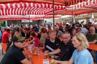 Buntes Treiben auf dem Holzgerlinger Stadtfest.