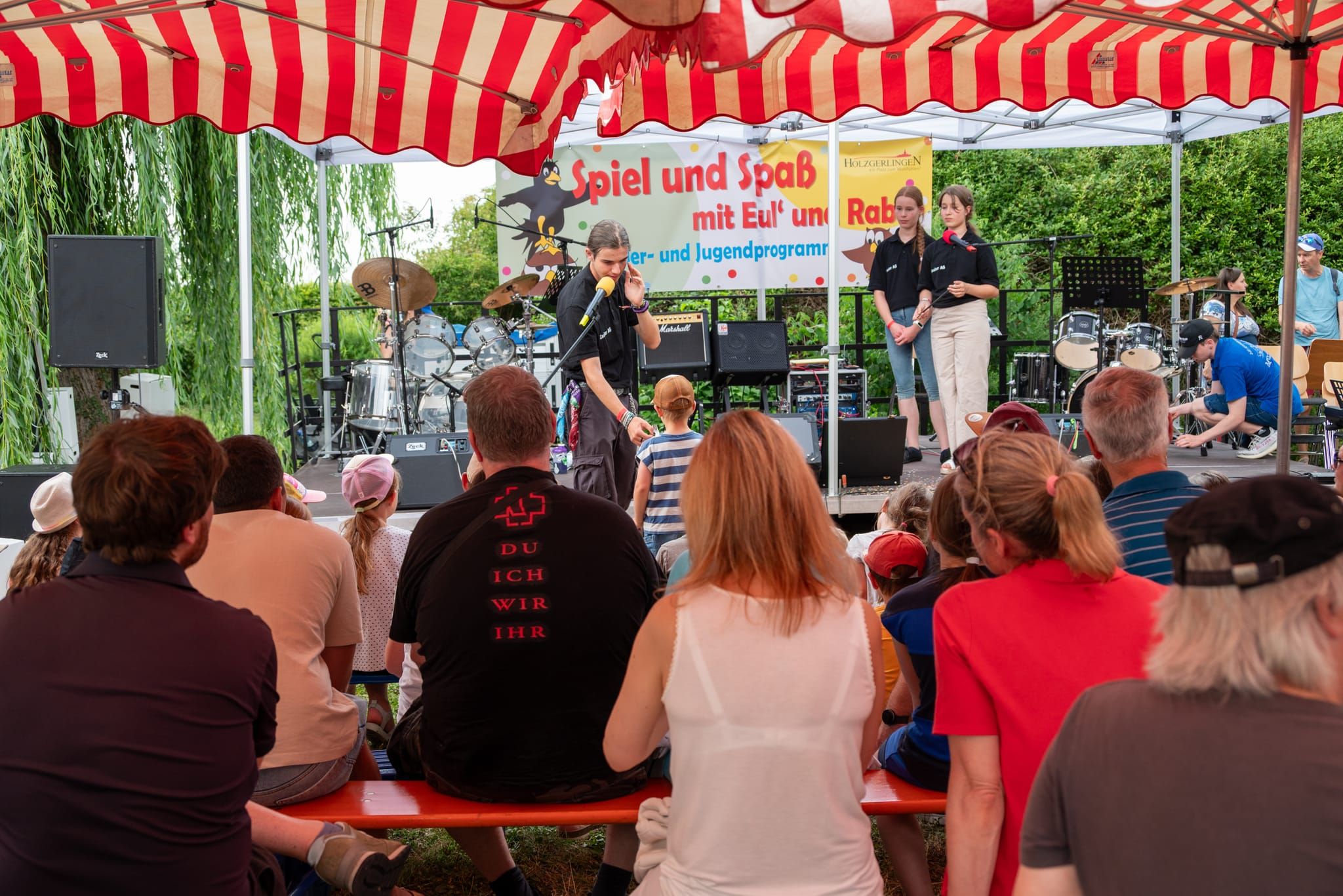 Buntes Treiben auf dem Holzgerlinger Stadtfest.