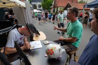 Buntes Treiben auf dem Holzgerlinger Stadtfest.