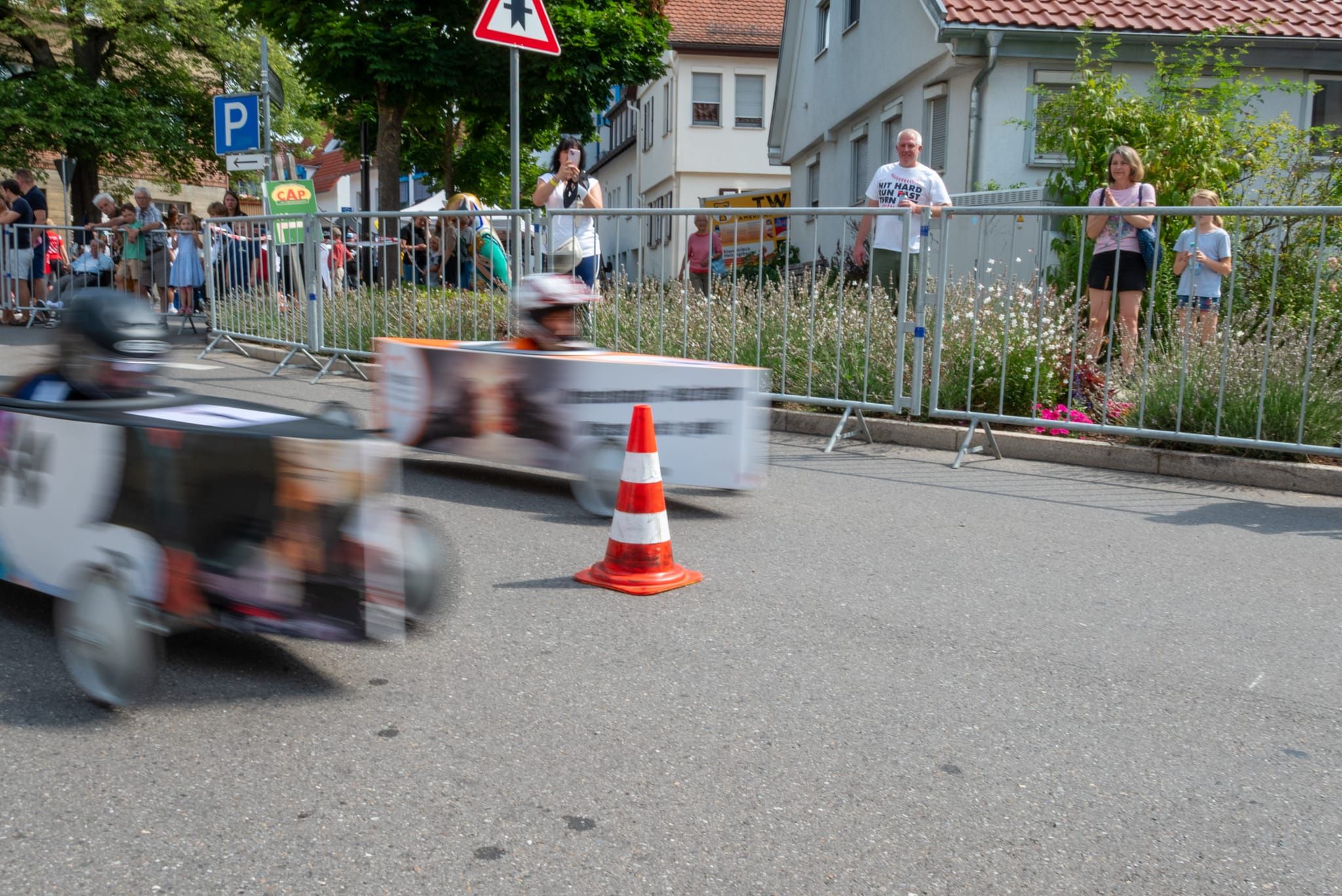 Buntes Treiben auf dem Holzgerlinger Stadtfest.