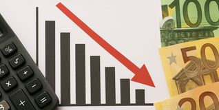 Steigende Ausgaben und sinkende Einnahmen prägen die aktuelle Haushaltssituation. Bild: ChatGPT