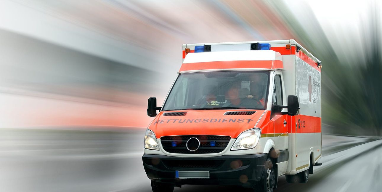 Die Rettungsdienste sind schon vor Ort