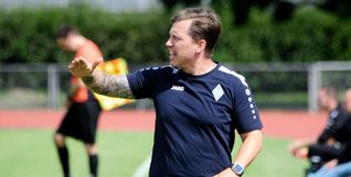 Trainer Thomas Siegmund: „Auf den Tabellenzweiten haben wir sieben Punkte Rückstand, auf den Vorletzten nur zwei Zähler Vorsprung.“