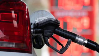 Tanken ist teurer geworden. (Archivbild)