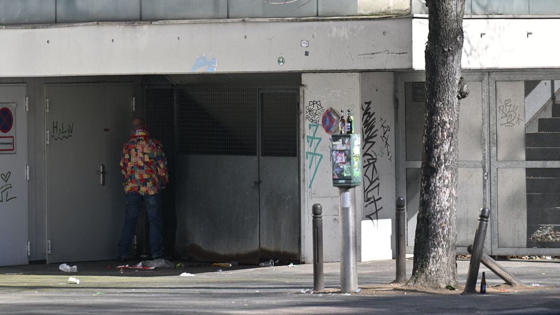 Wildpinkler sind ein großes Problem im Kölner Karneval (Archivbild).