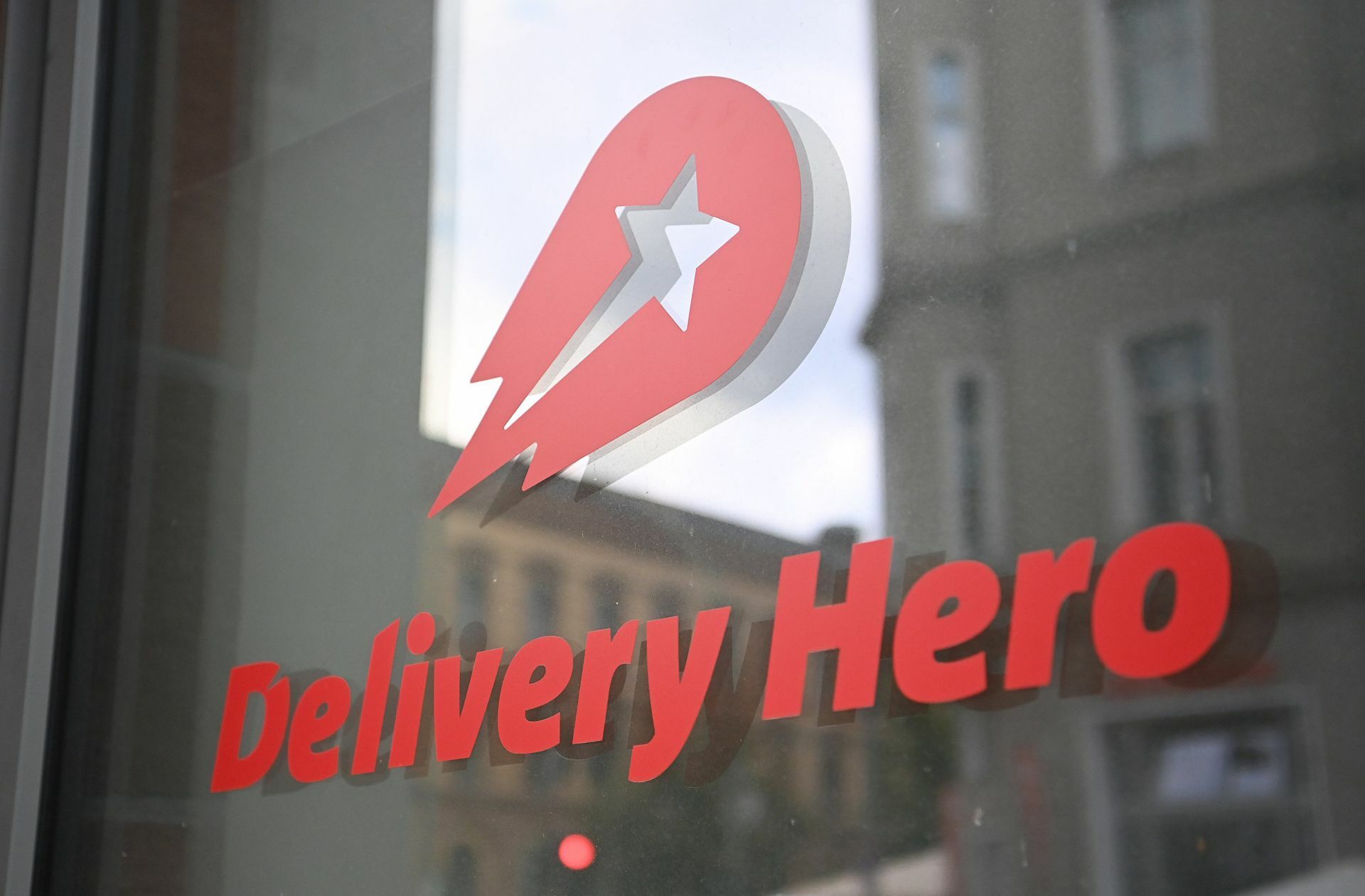 Delivery Hero ist nach eigenen Angaben in  etwa 50 Ländern aktiv,  vom deutschen Markt hat sich das Unternehmen zurückgezogen.