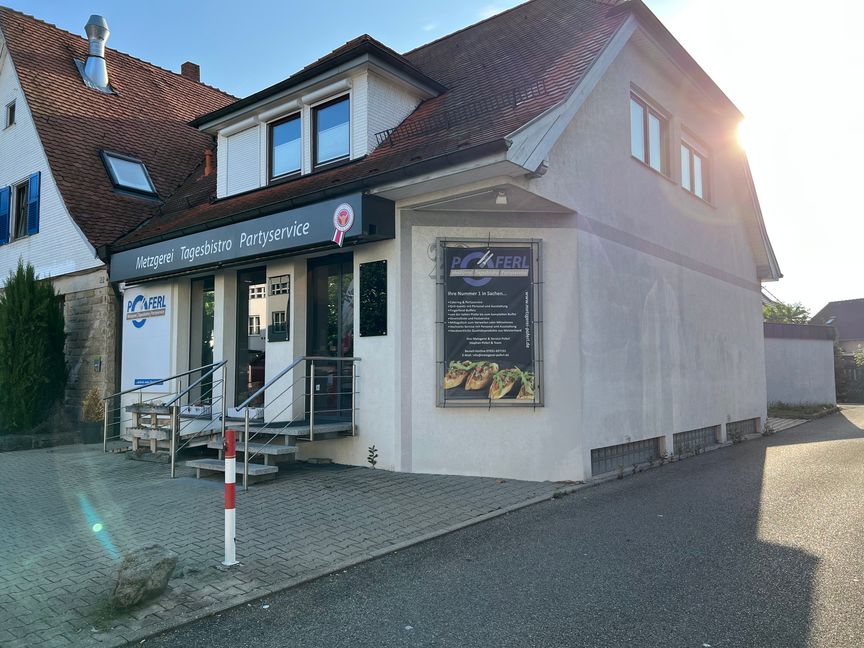 Nach dem Umzug aus der Wettgasse ist die Metzgerei Poferl seit bald zehn Jahren in der Bahnhofstraße beheimatet. Zum letzten Mal geöffnet ist der Betrieb am Donnerstag, 30. Juni. Bild: Kalus
