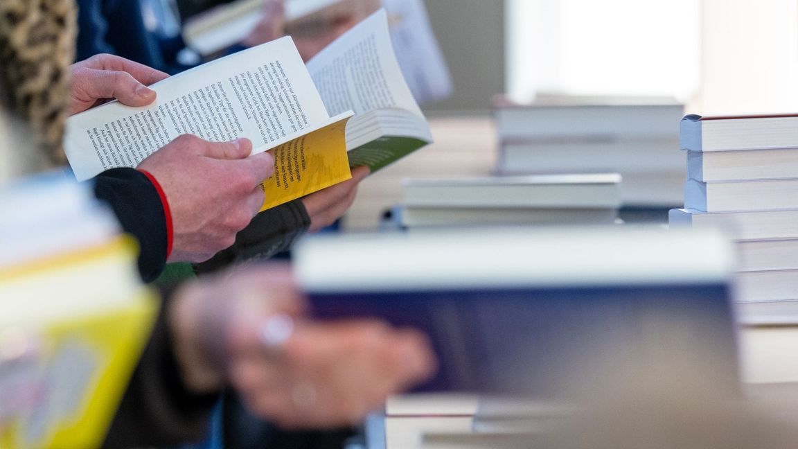 Was ein Bestseller wird, soll bald eine KI vorhersagen. (Archivbild)