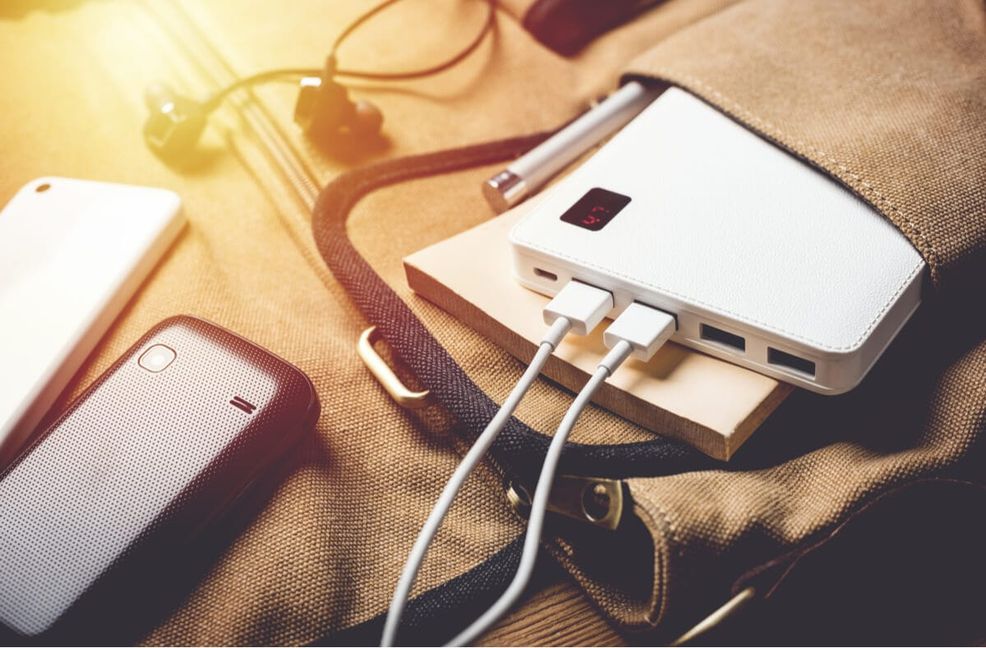 Erfahren Sie anhand einer Beispielrechnung, was das Laden einer Powerbank in etwa kostet.