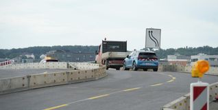 Abermals gibt es Behinderungen auf der Behelfsbrücke über die A81.