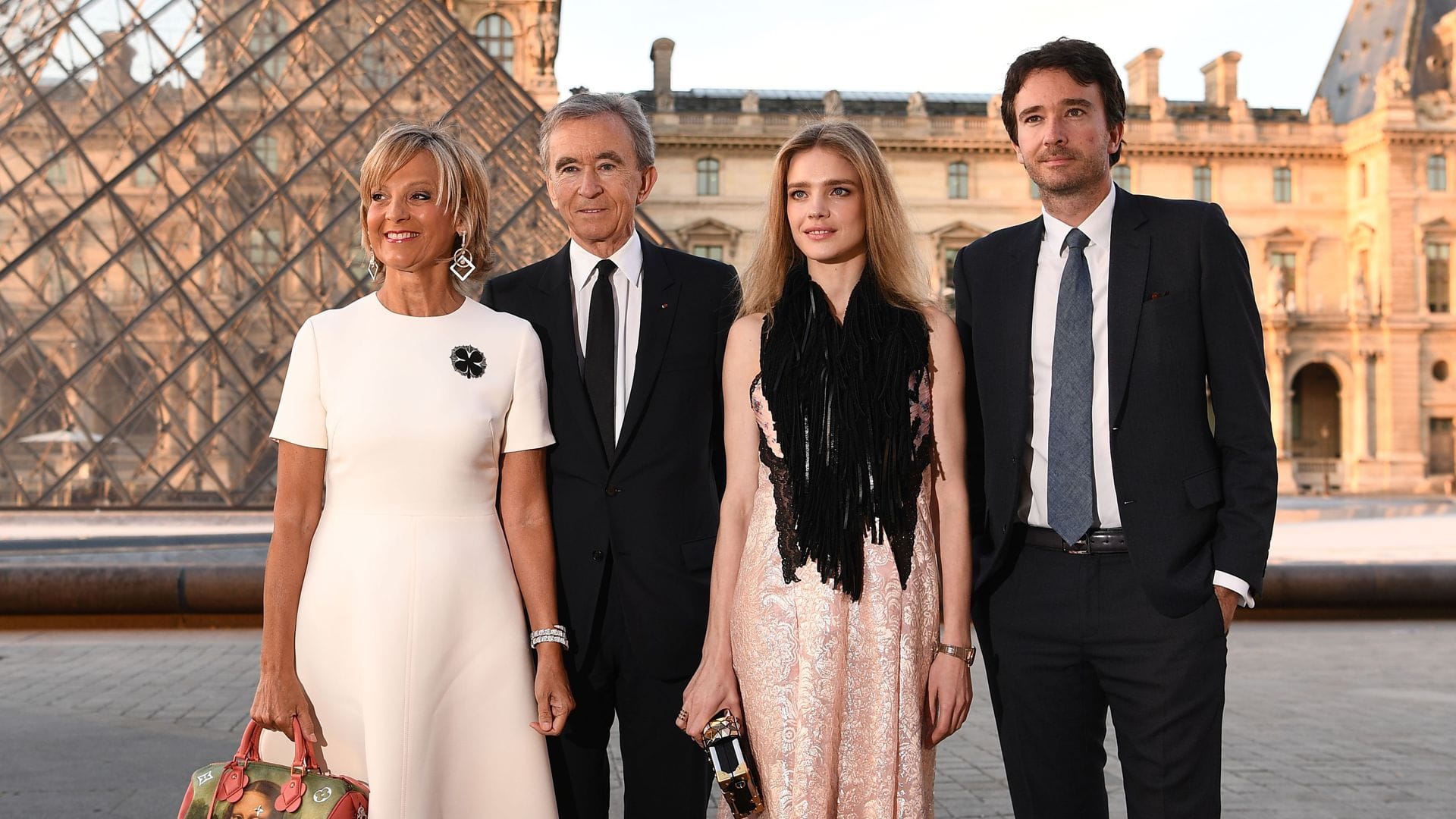 Ein Teil der Familie: Helene Mercier-Arnault , ihr Mann Bernard, Schwiegertochter Natalia Vodianova und Sohn Antoine.