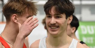 Hat gut Lachen: der Sindelfinger Dimitrij Kron ist im Dreisprung eine Klasse für Sich. Bild: Schüttke