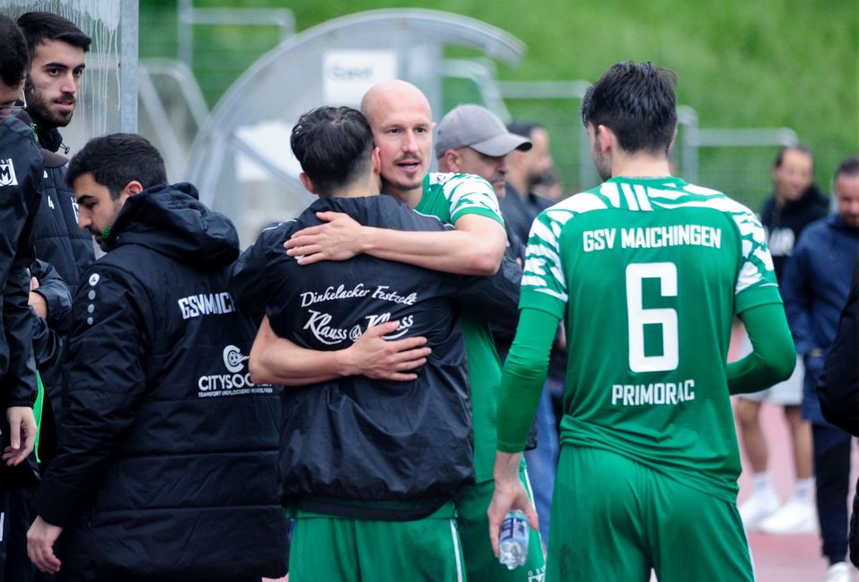 Nach genau 30 Jahren im grün-weißen Trikot hängt Defensivspieler Oliver Klauß nun seine Kickschuhe an den berühmten Nagel.