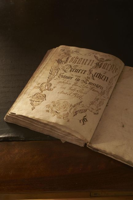 Kunstvoll von Johann Jacob Theurer gestaltetes Deckblatt des Mathematiklernbuchs