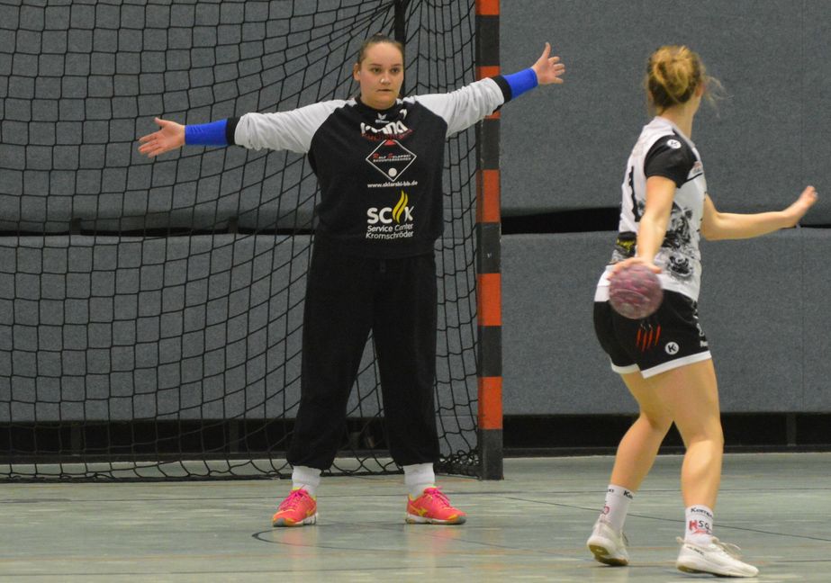 Lara Mielnik kehrt heute Abend mit hoher Wahrscheinlichkeit in das Tor der HSG Böblingen/Sindelfingen zurück. Bild: Zvizdiç