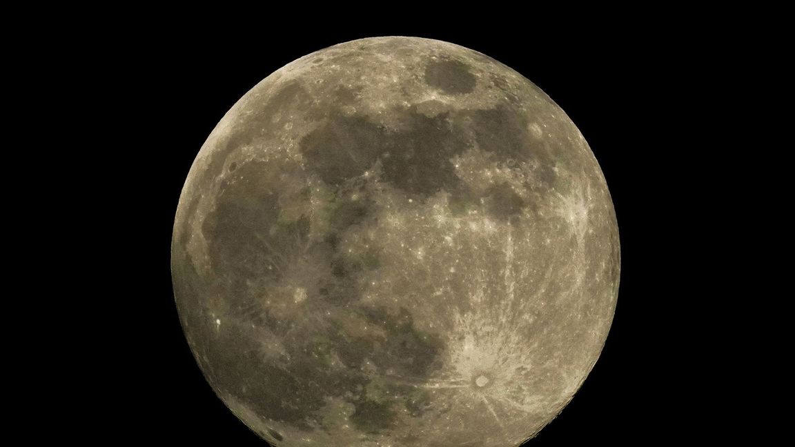 Das Phänomen Supermond begeistert immer wieder zahlreiche Menschen. (Archivbild)