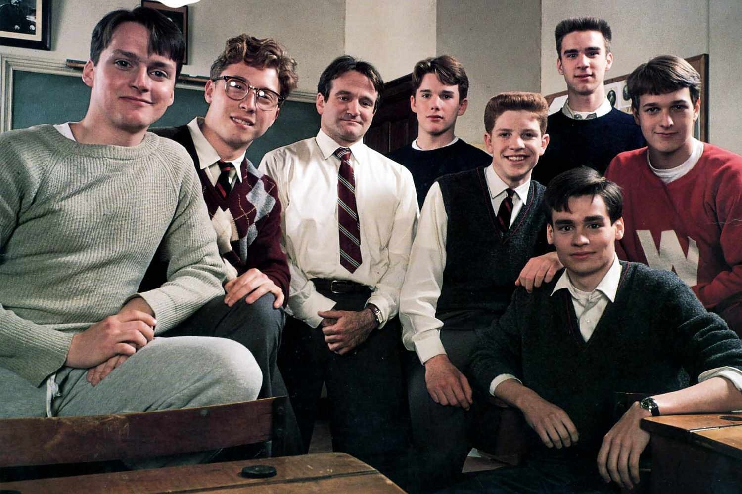 Robin Williams als Lehrer John Keating in „Der Club der toten Dichter“.    Bild: z