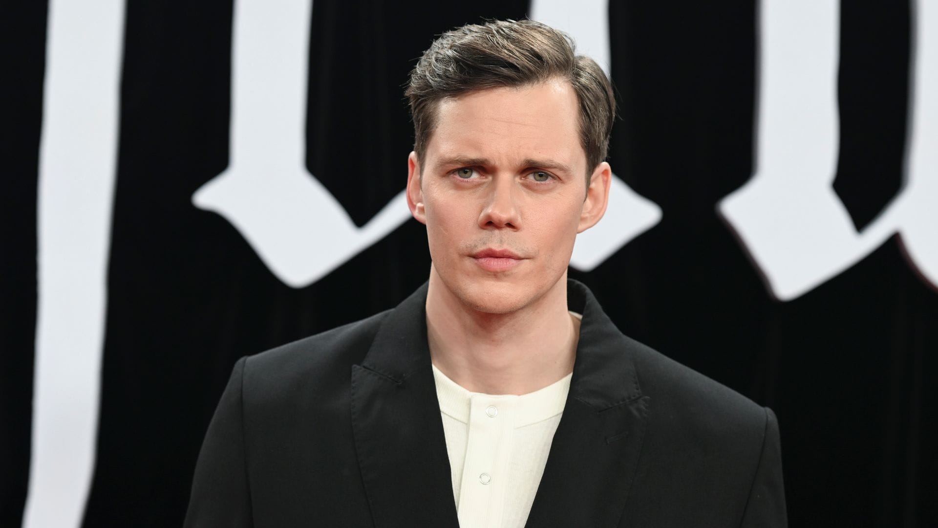 Schauspieler Bill Skarsgård bei der Premiere des Films "Nosferatu - Der Untote" im Dezember in Berlin. (Archivbild)